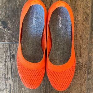 Allbirds Women's Bright Orange Flats-size 9